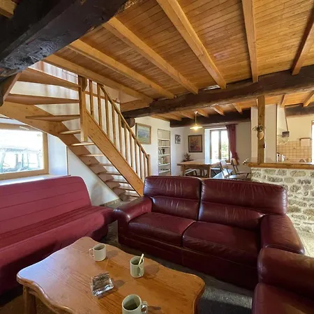 Maison Rustique Avec Cheminee, Jardin Et Animaux Admis A - Fr-1-489-184 * Laprugne