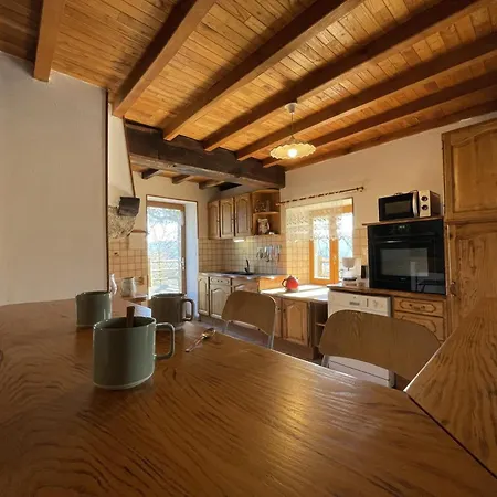 Maison Rustique Avec Cheminee, Jardin Et Animaux Admis A - Fr-1-489-184